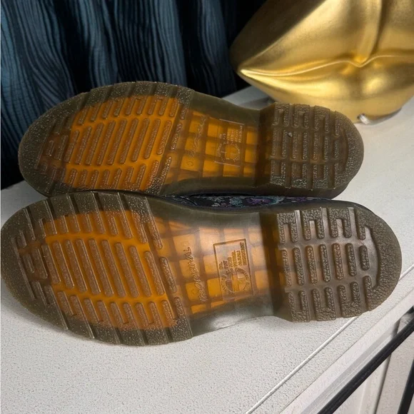 Dr. Martens 1461 Floral Jacquard Black Purple Mens Sz 7 or Women sz 9 NWOB - Picture 9 of 13